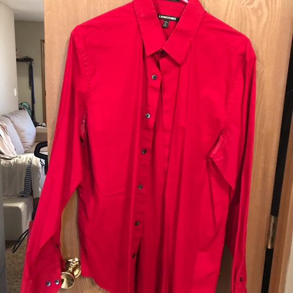 Men’s button ups - Picture 4 of 5